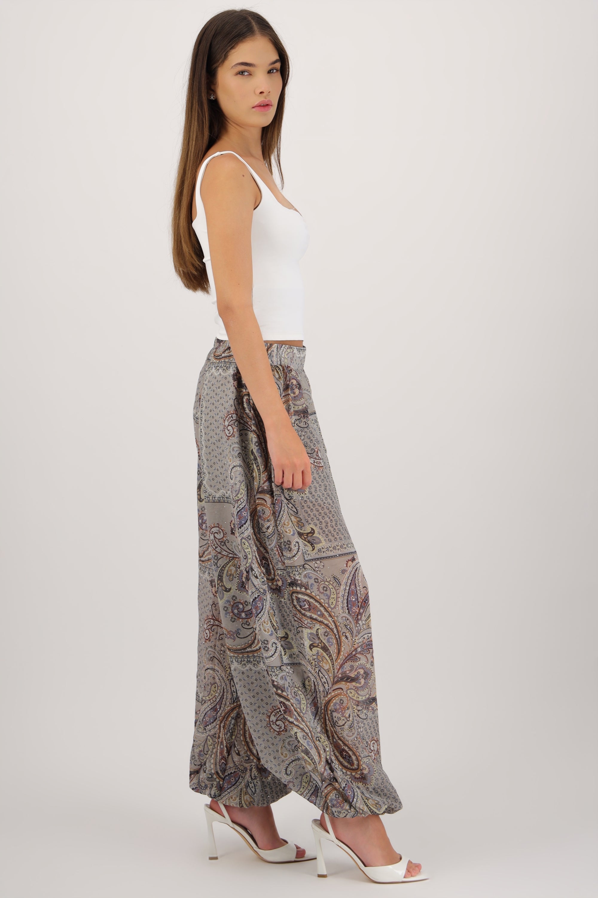 Pantalon amplio estampado GRIS COMBO