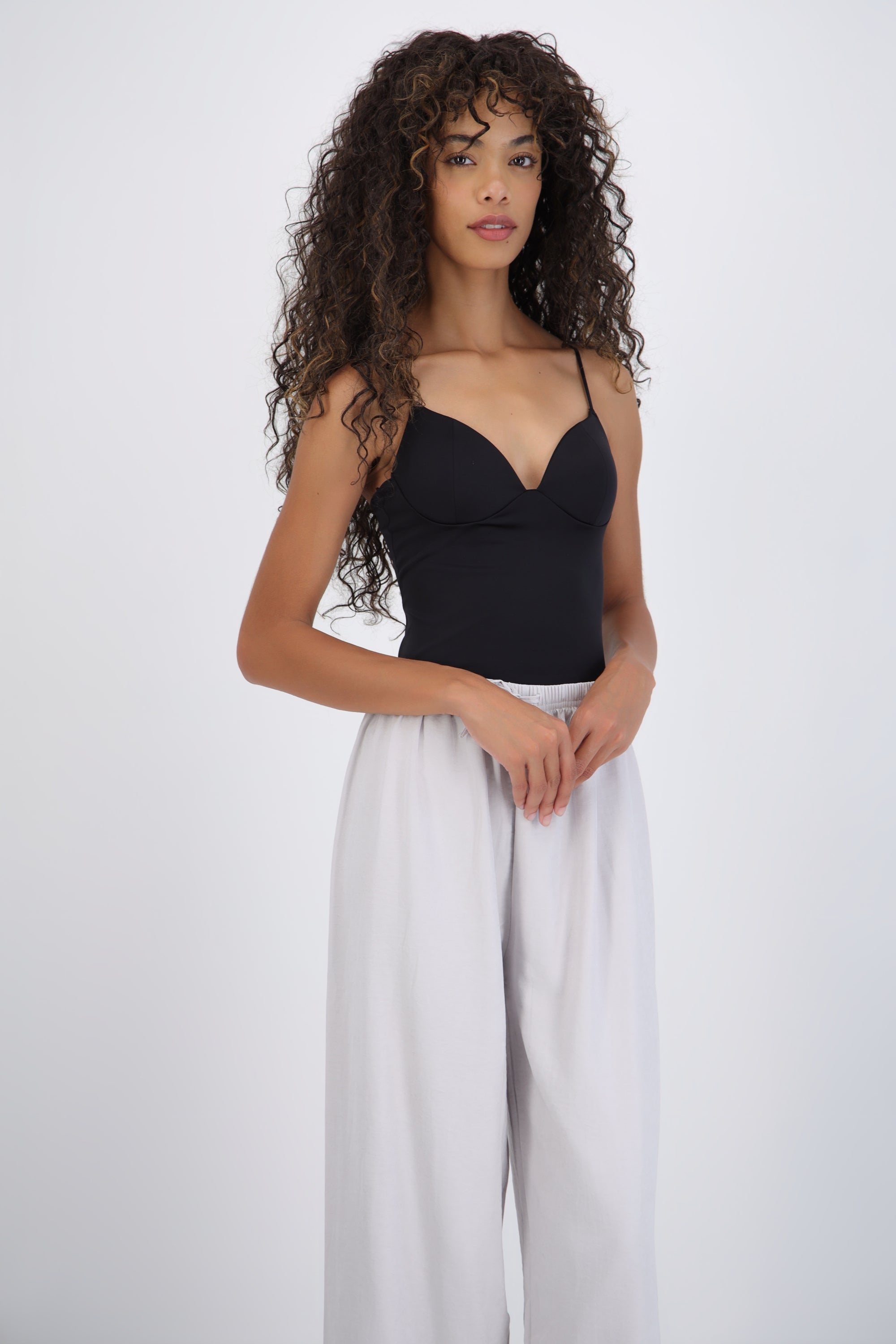 Top liso detalle copas