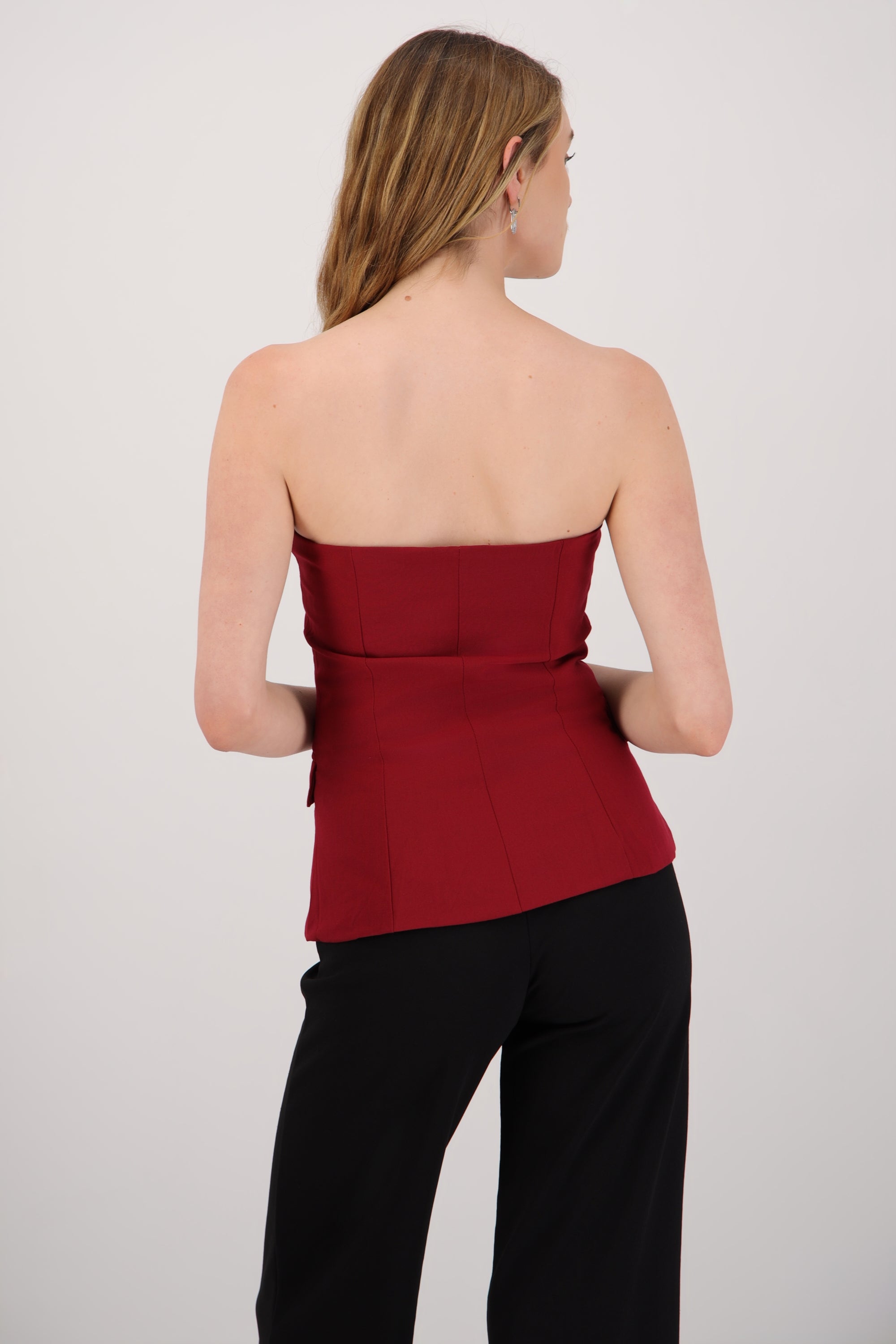 Top strapless detalle botones VINO