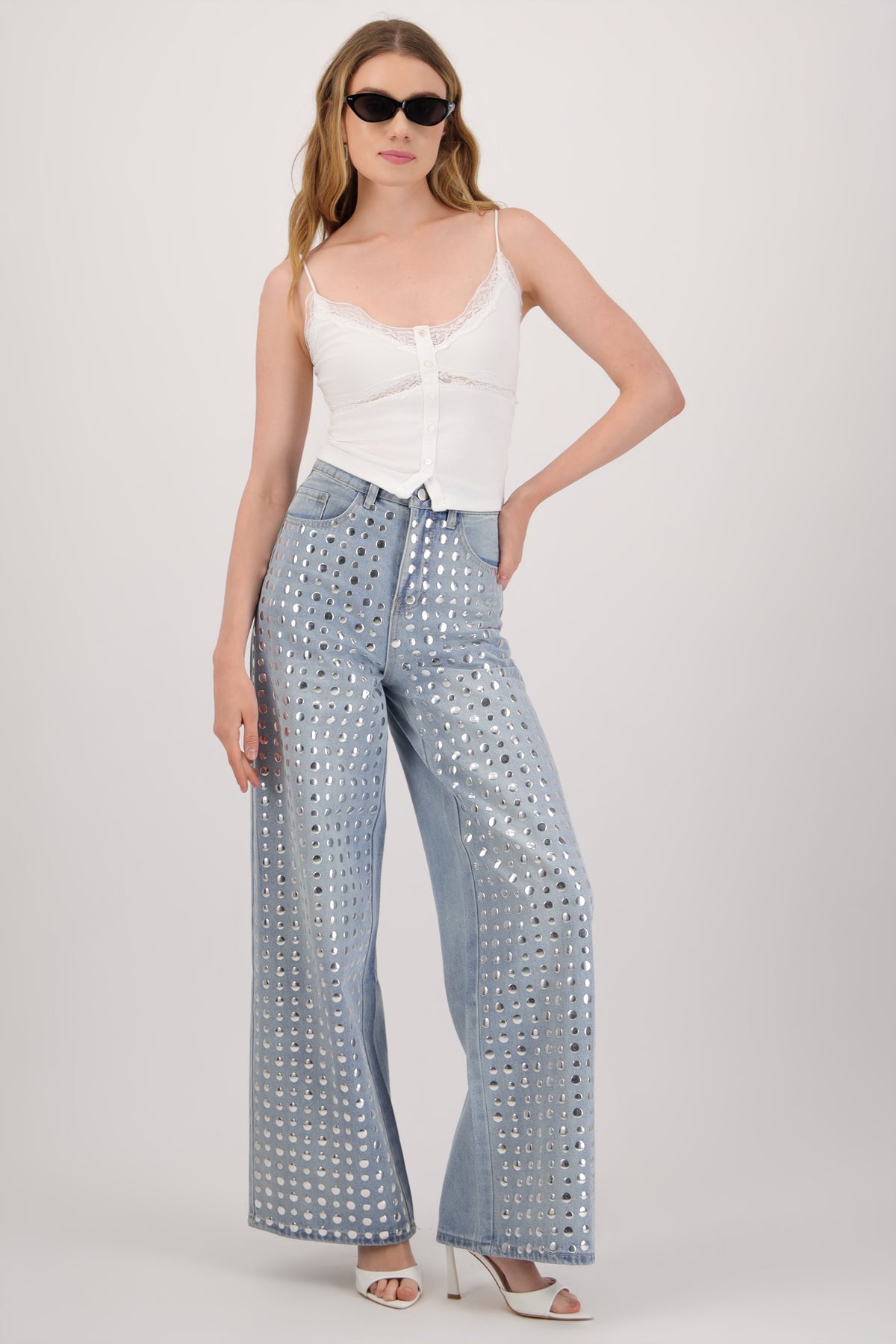 Jeans wide leg full estoperoles LIGHT WASH