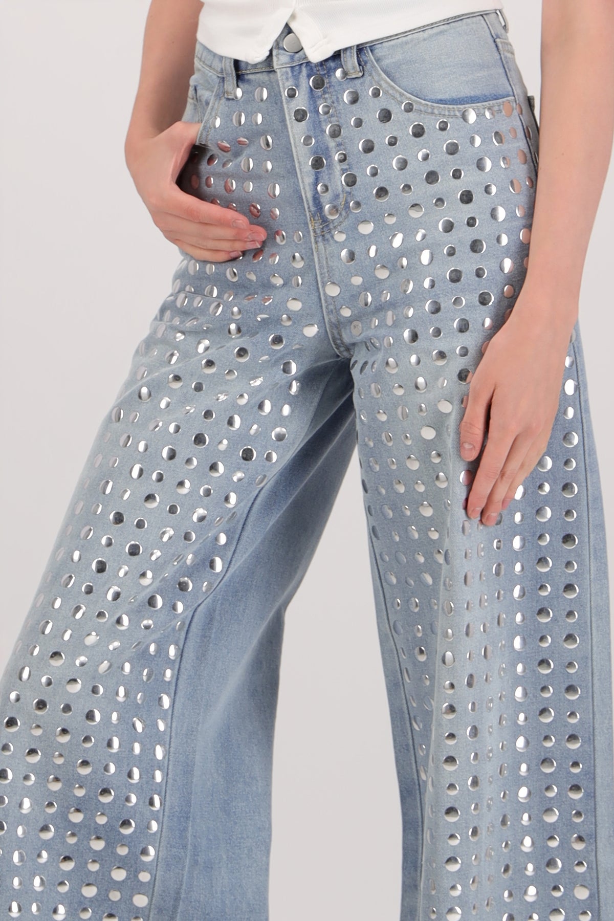 Jeans wide leg full estoperoles LIGHT WASH