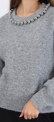 Suéter cuello redondo perlas
