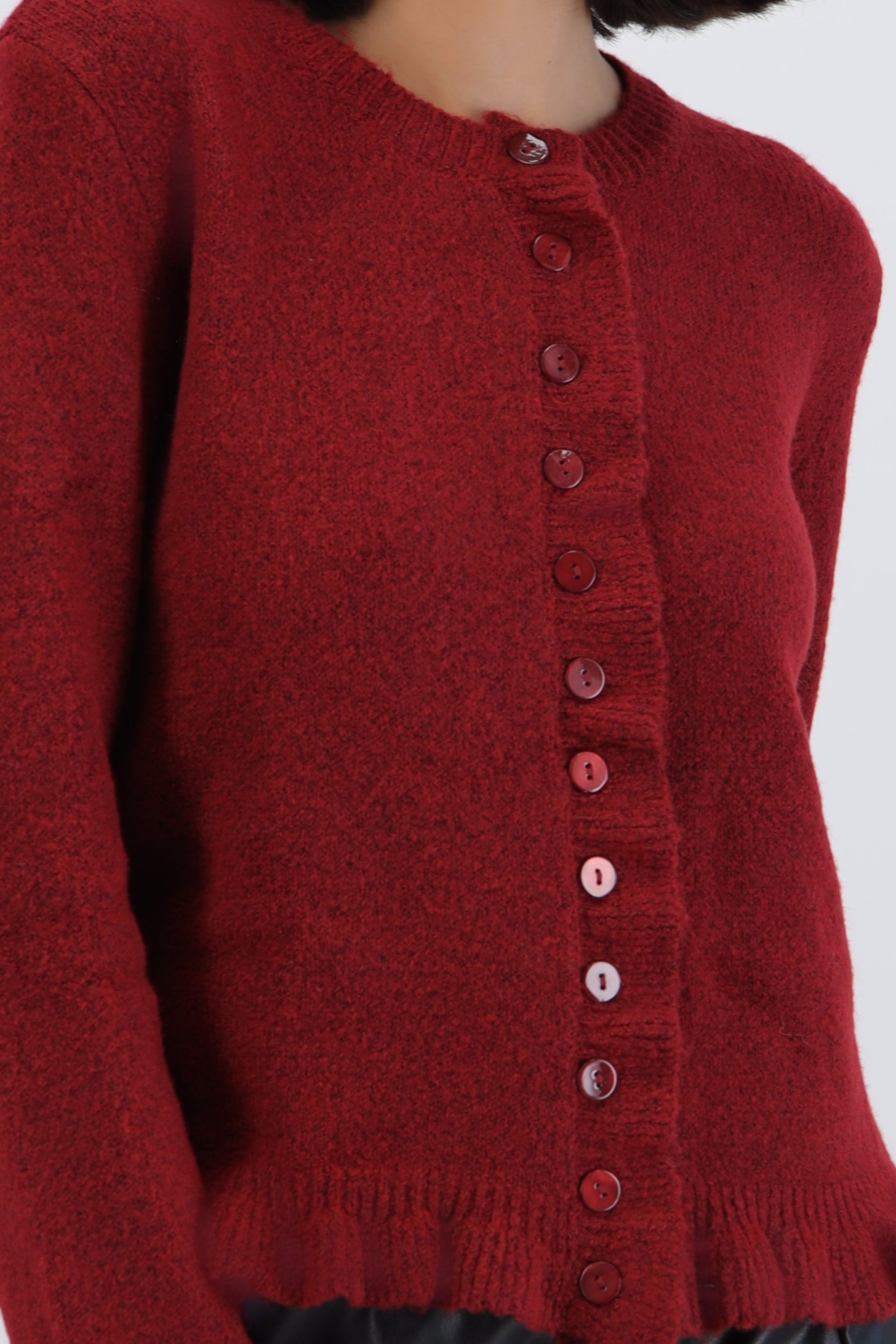 Cárdigan detalle olanes textura