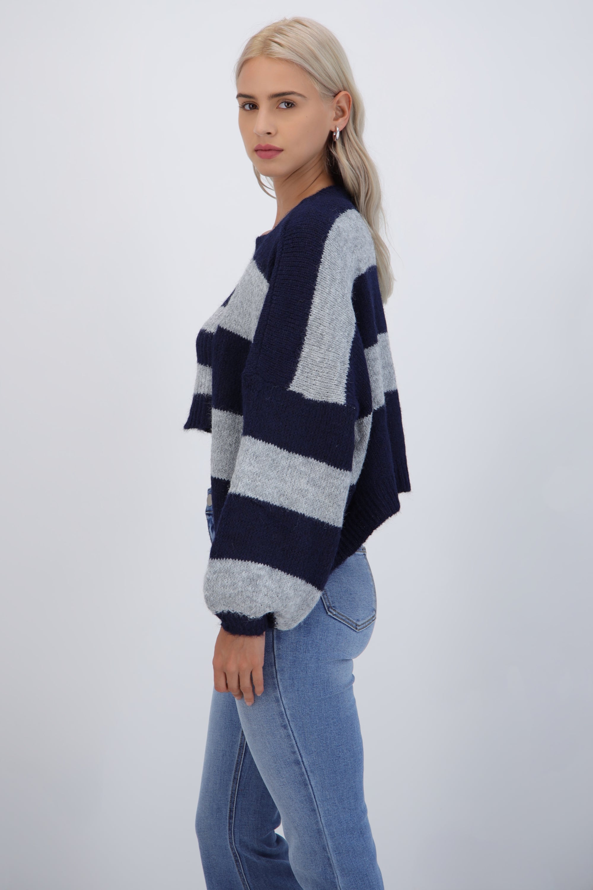 Set cardigan y top suave líneas