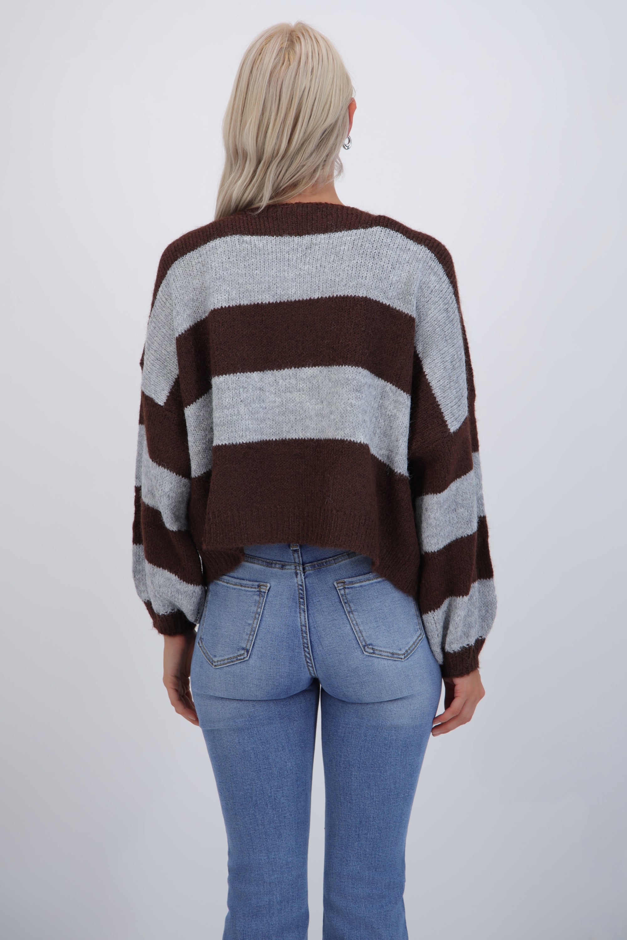 Set cardigan y top suave líneas