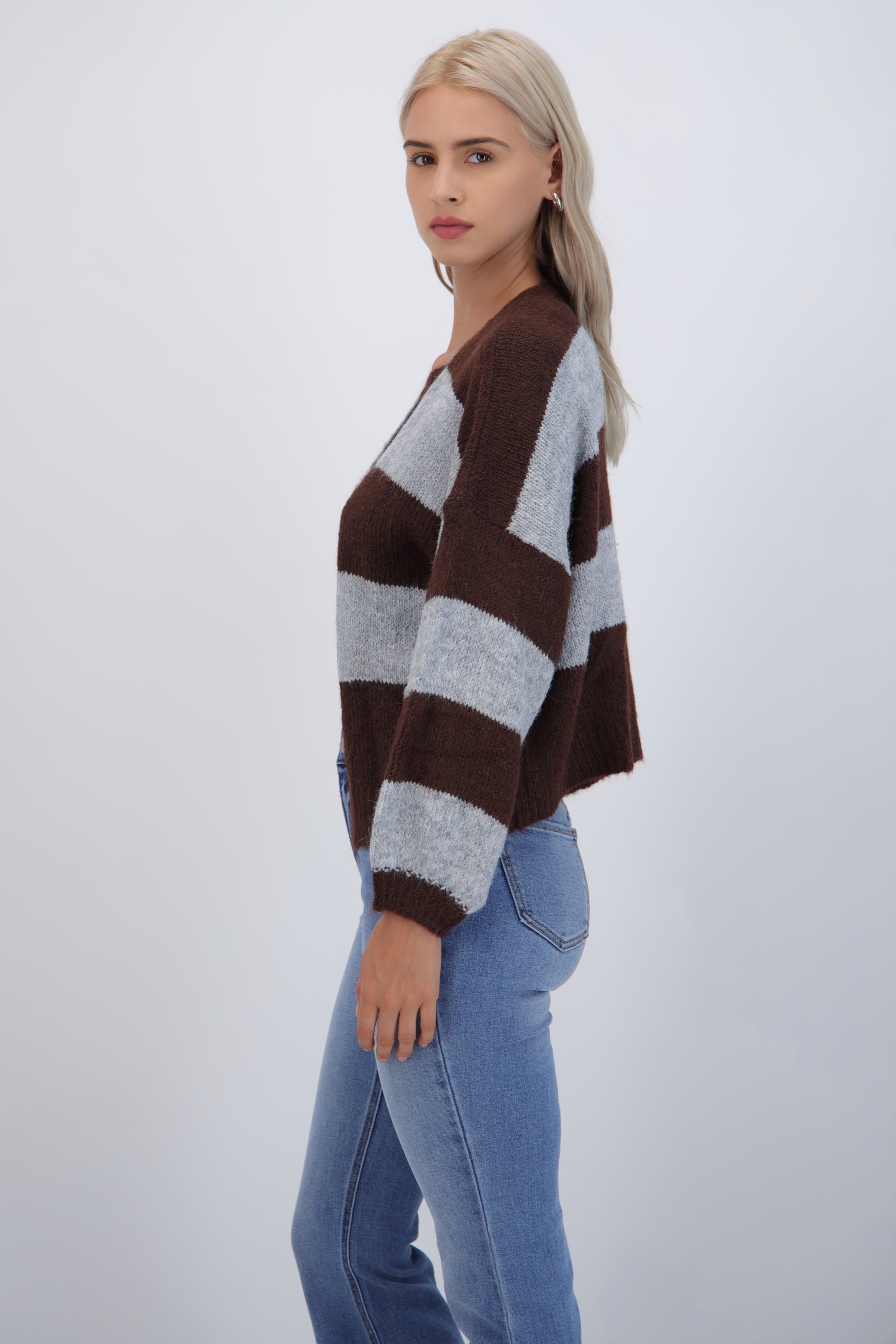 Set cardigan y top suave líneas