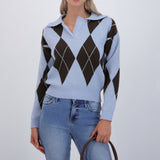 Suéter cuello polo rombos