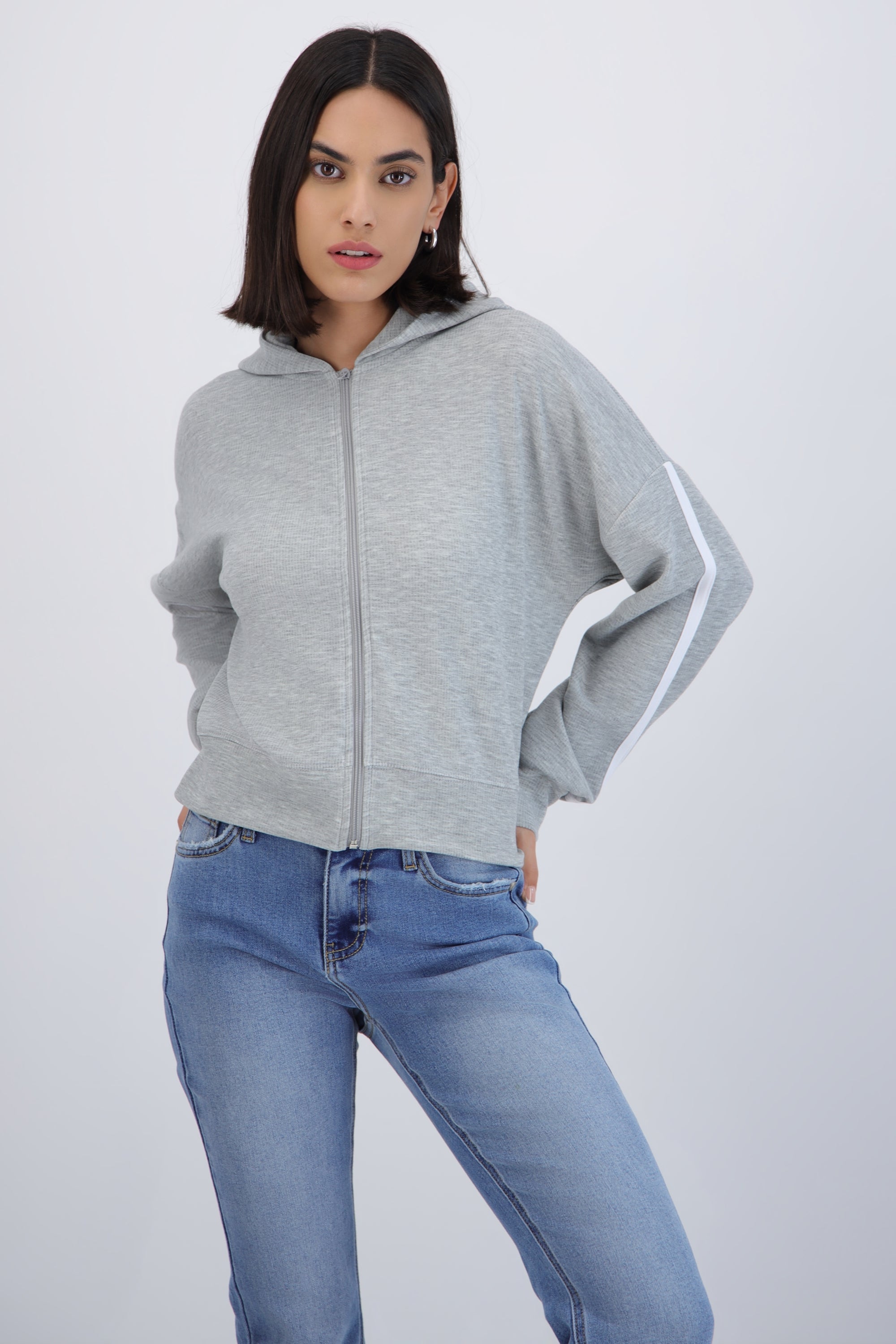 Sudadera con gorro ligera GRIS CLARO