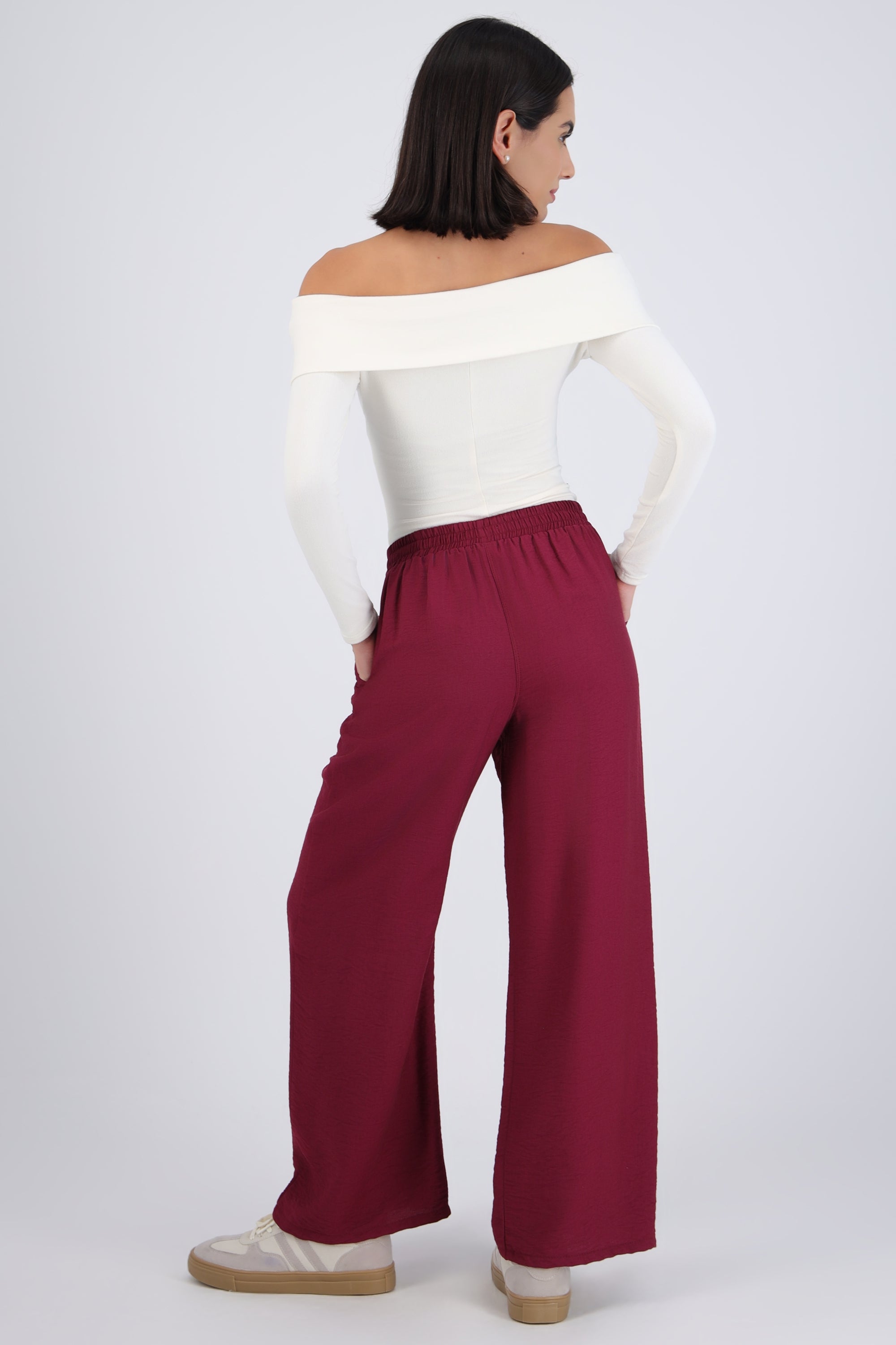 Pantalón amplio liso con resorte
