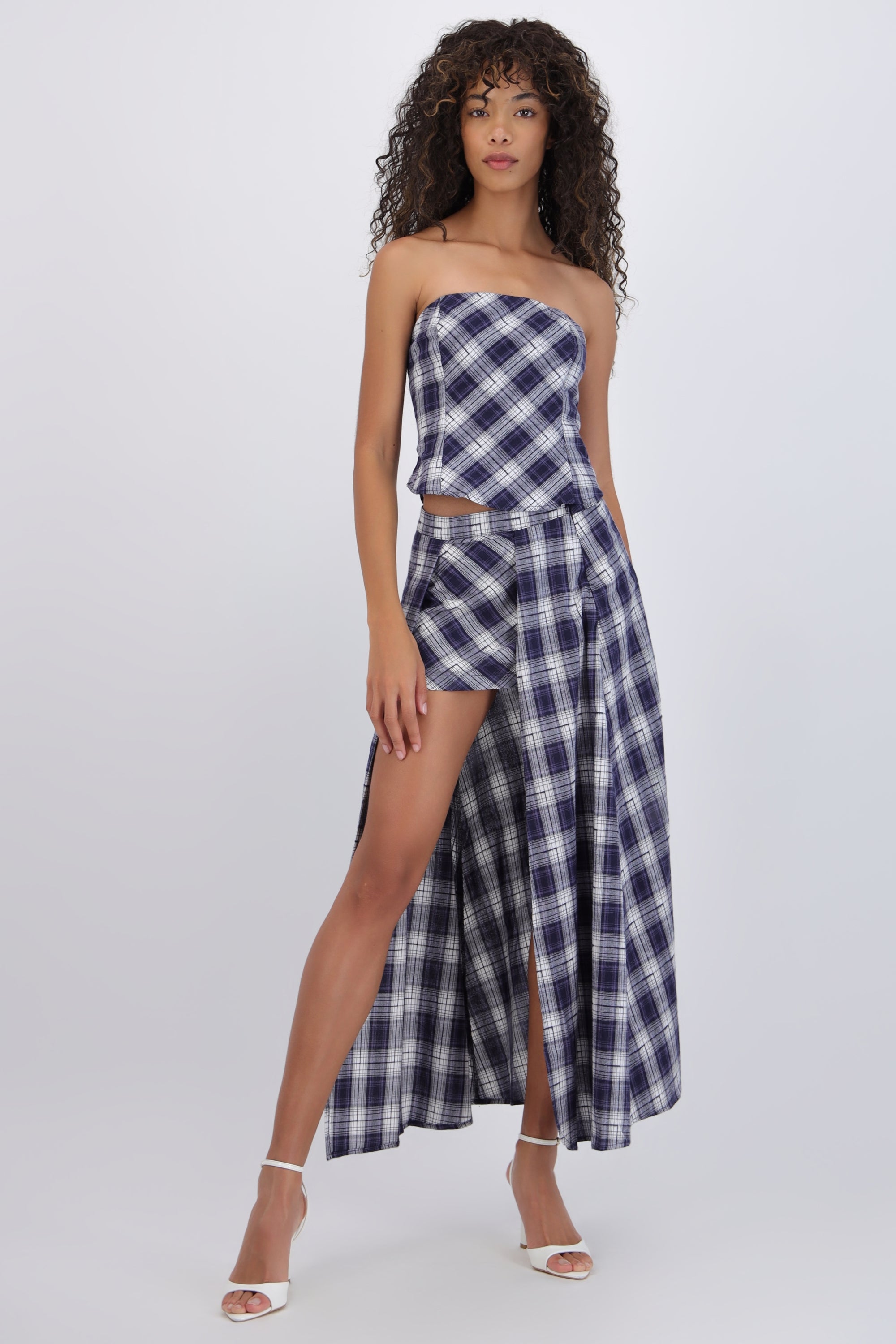 Falda midi abierta cuadros