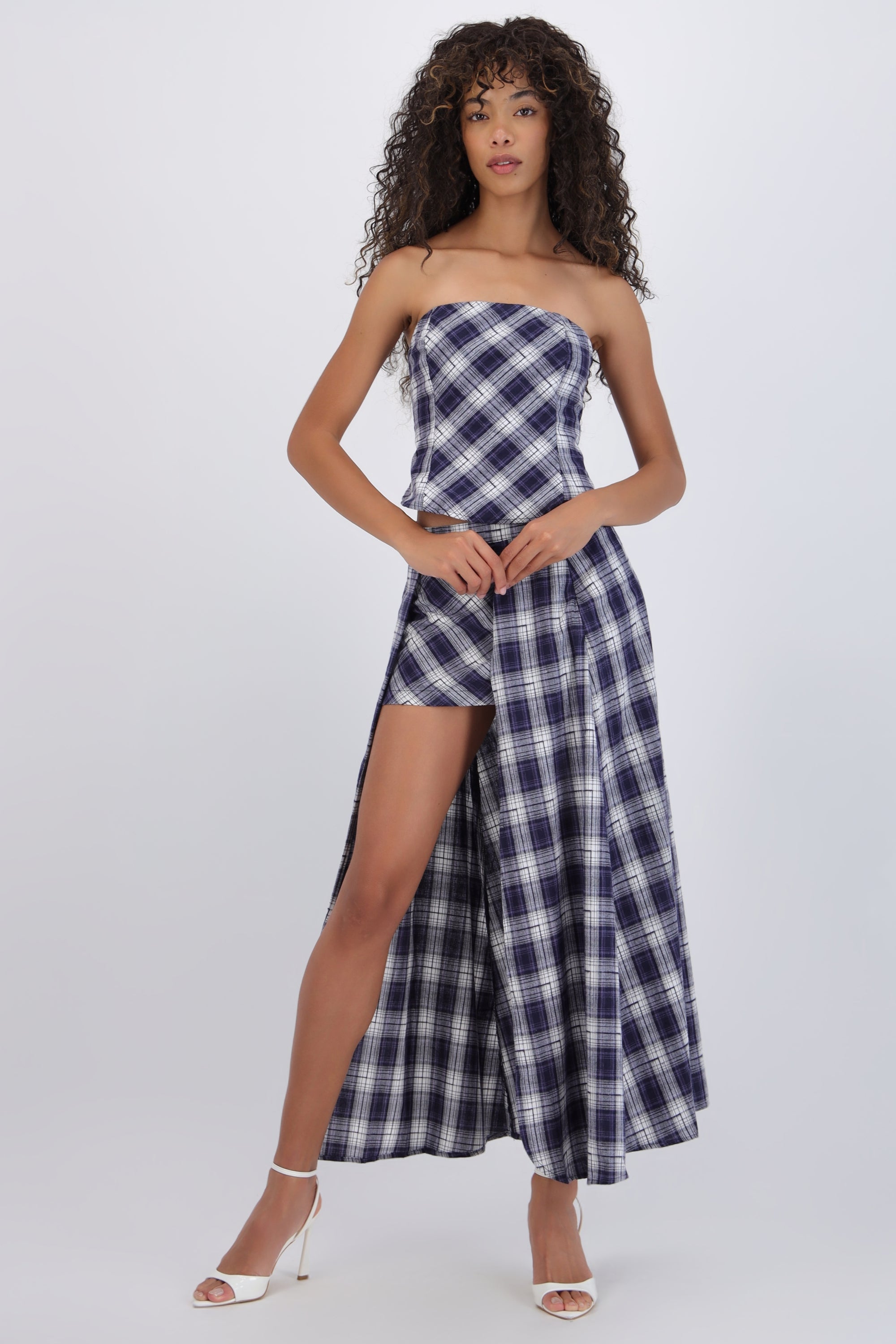 Falda midi abierta cuadros