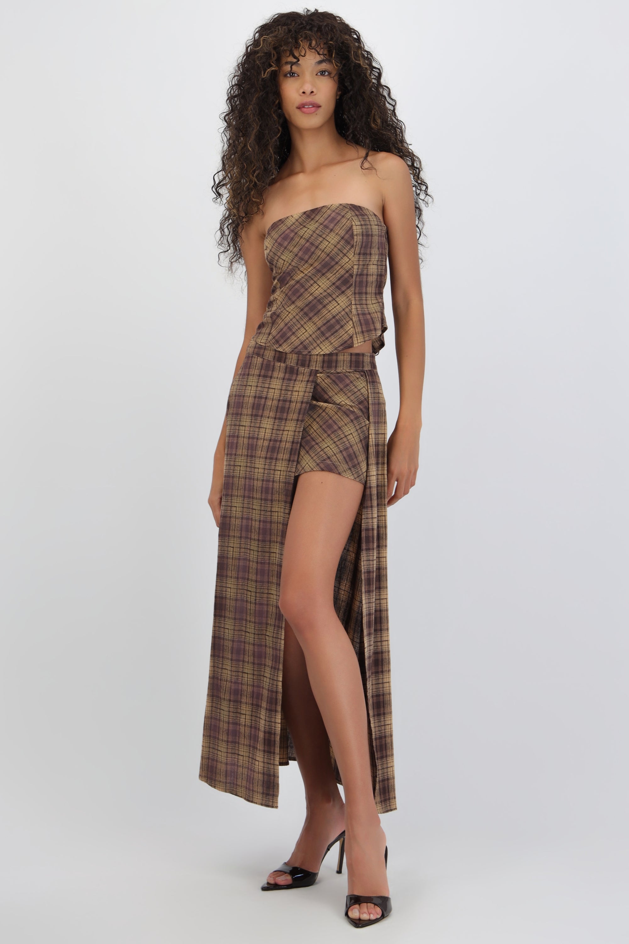 Falda midi abierta cuadros
