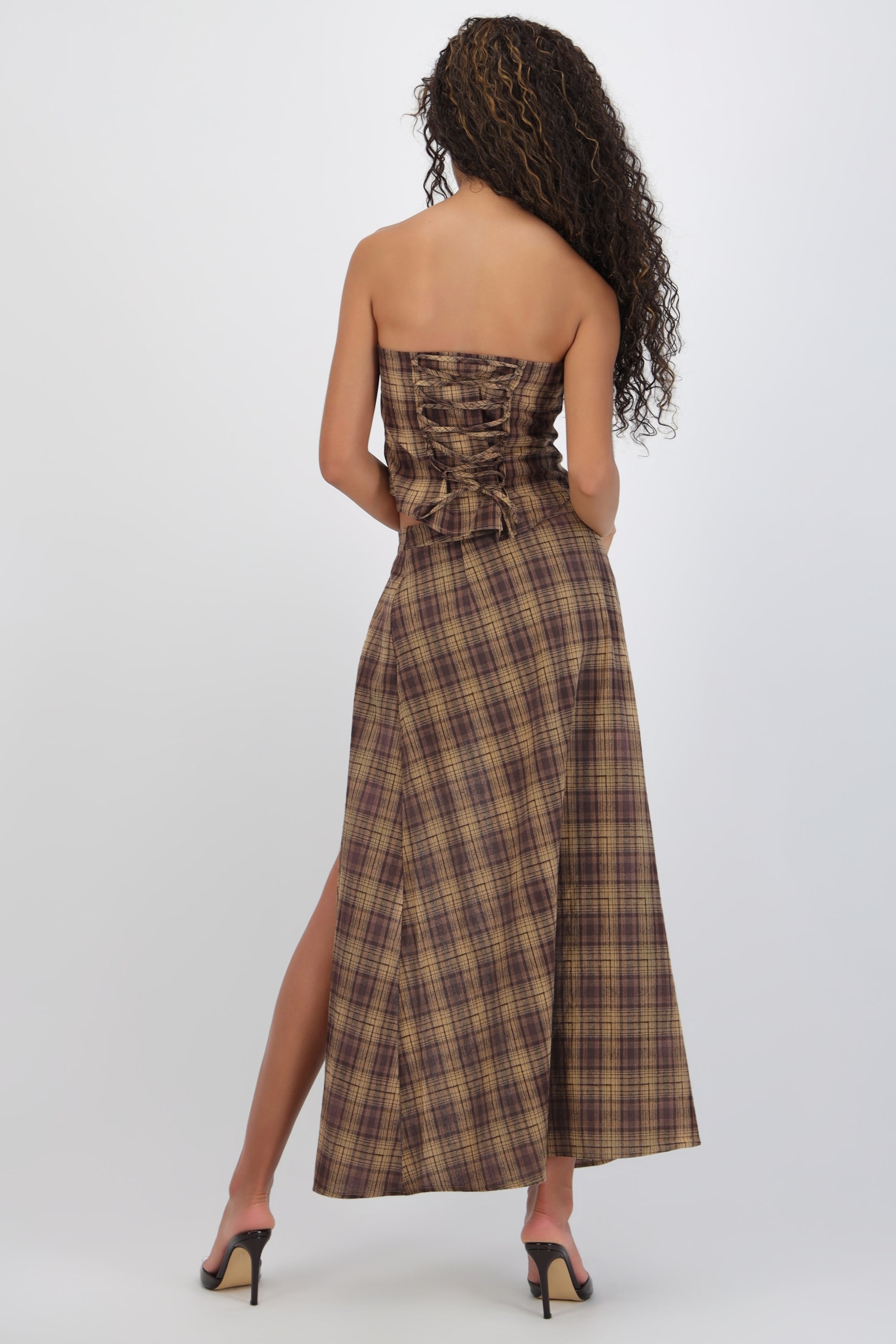 Falda midi abierta cuadros