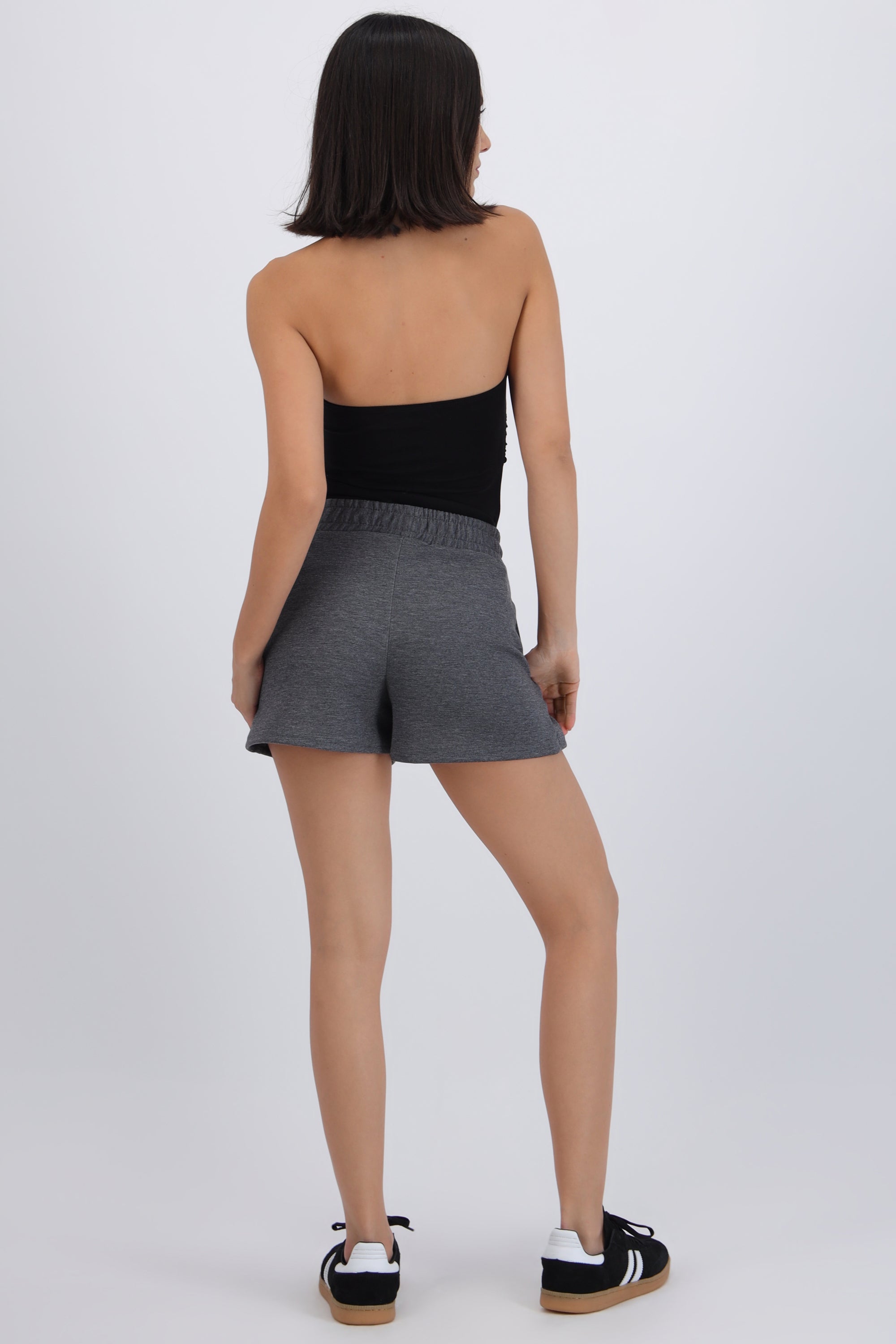 Short mini liso