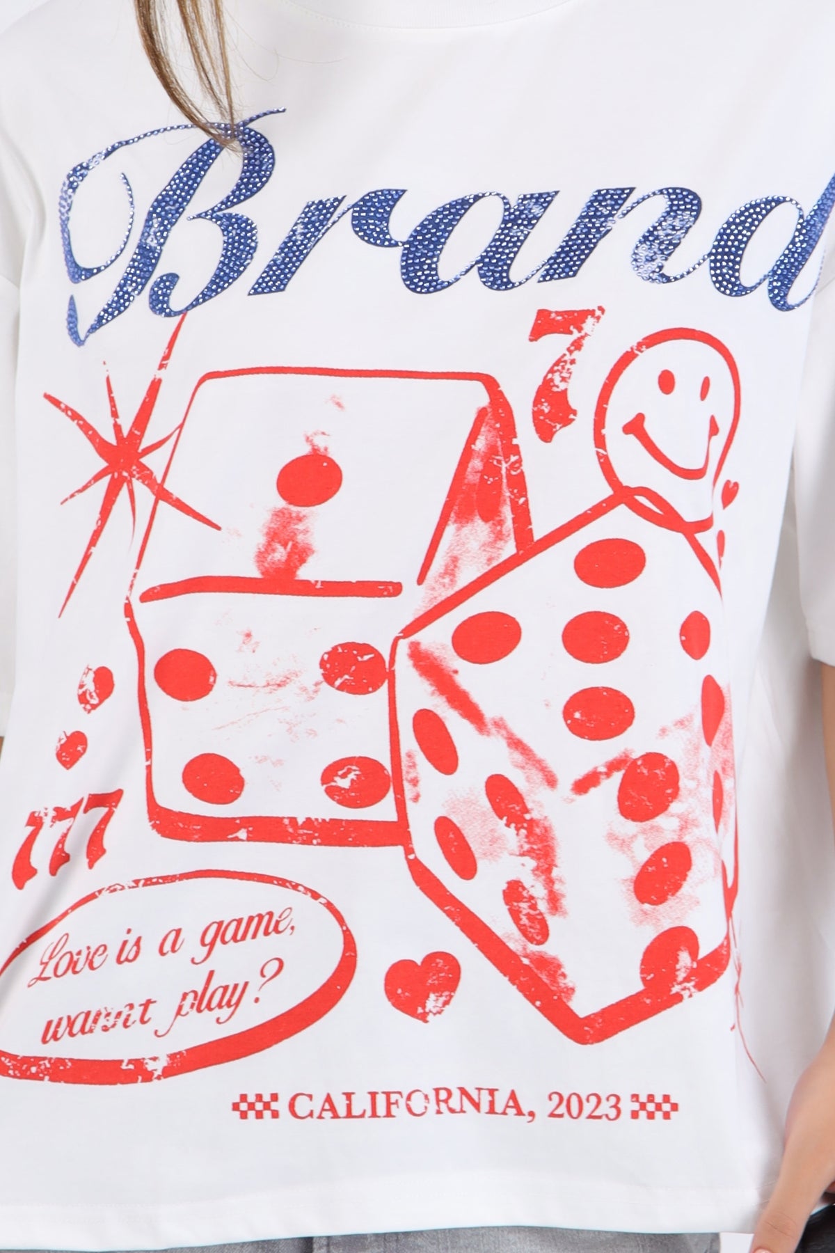 Playera oversized estampado lucky number BLANCO