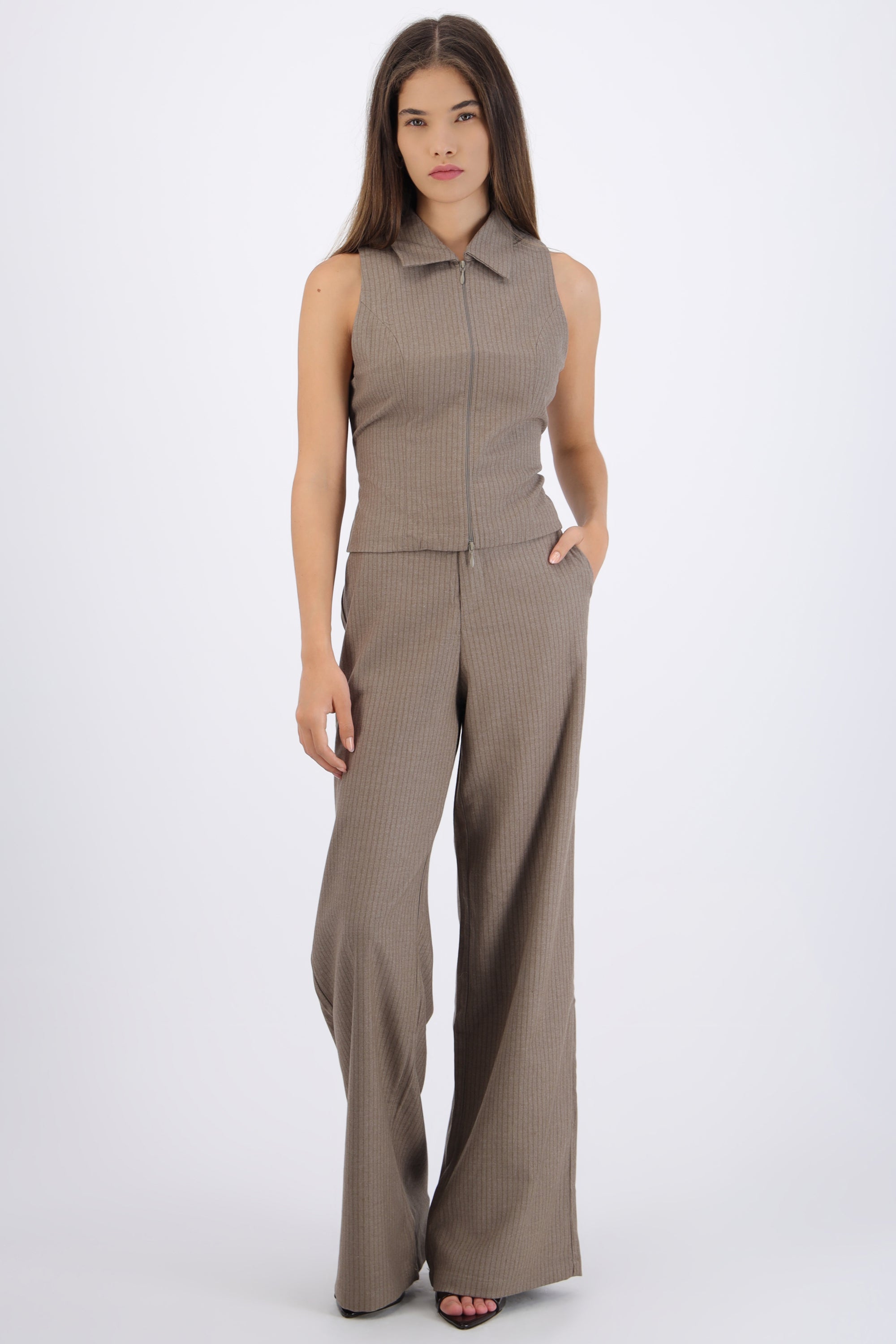 Pantalón amplio rayas
