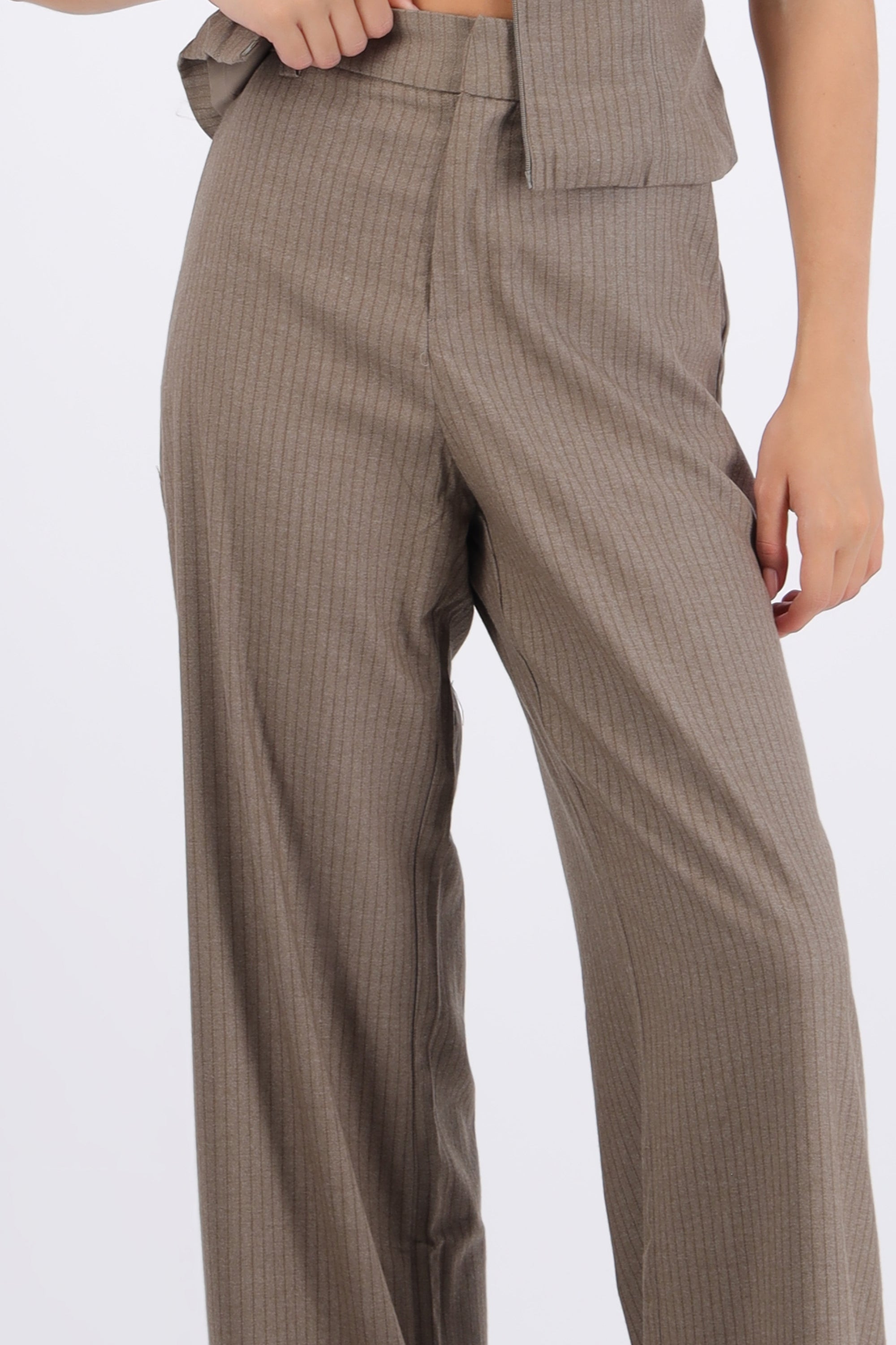 Pantalón amplio rayas