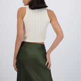 Chaleco trenzado cuello alto