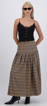 Falda maxi cuadros detalle corte