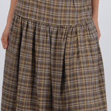 Falda maxi cuadros detalle corte