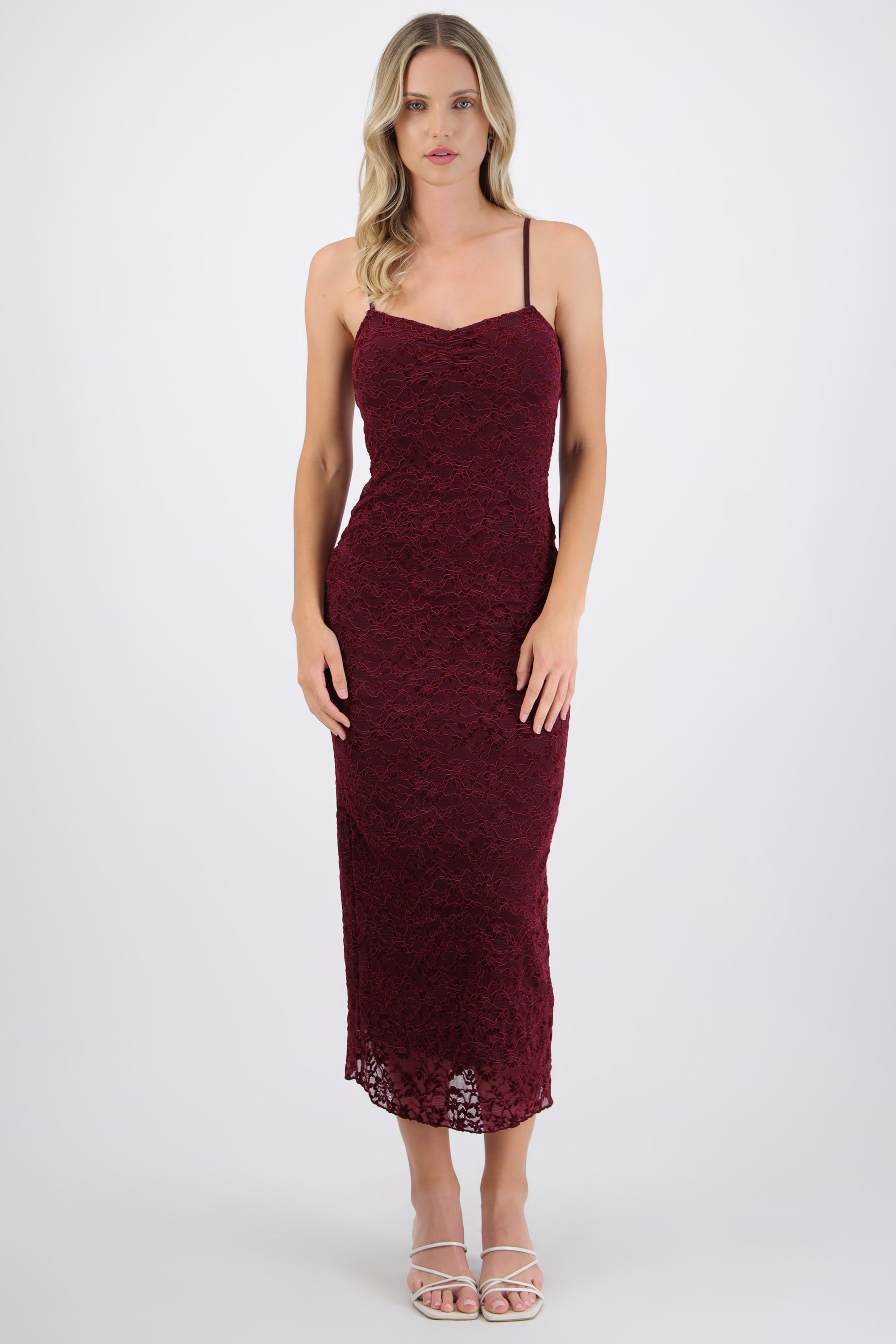 Vestido maxi encaje liso