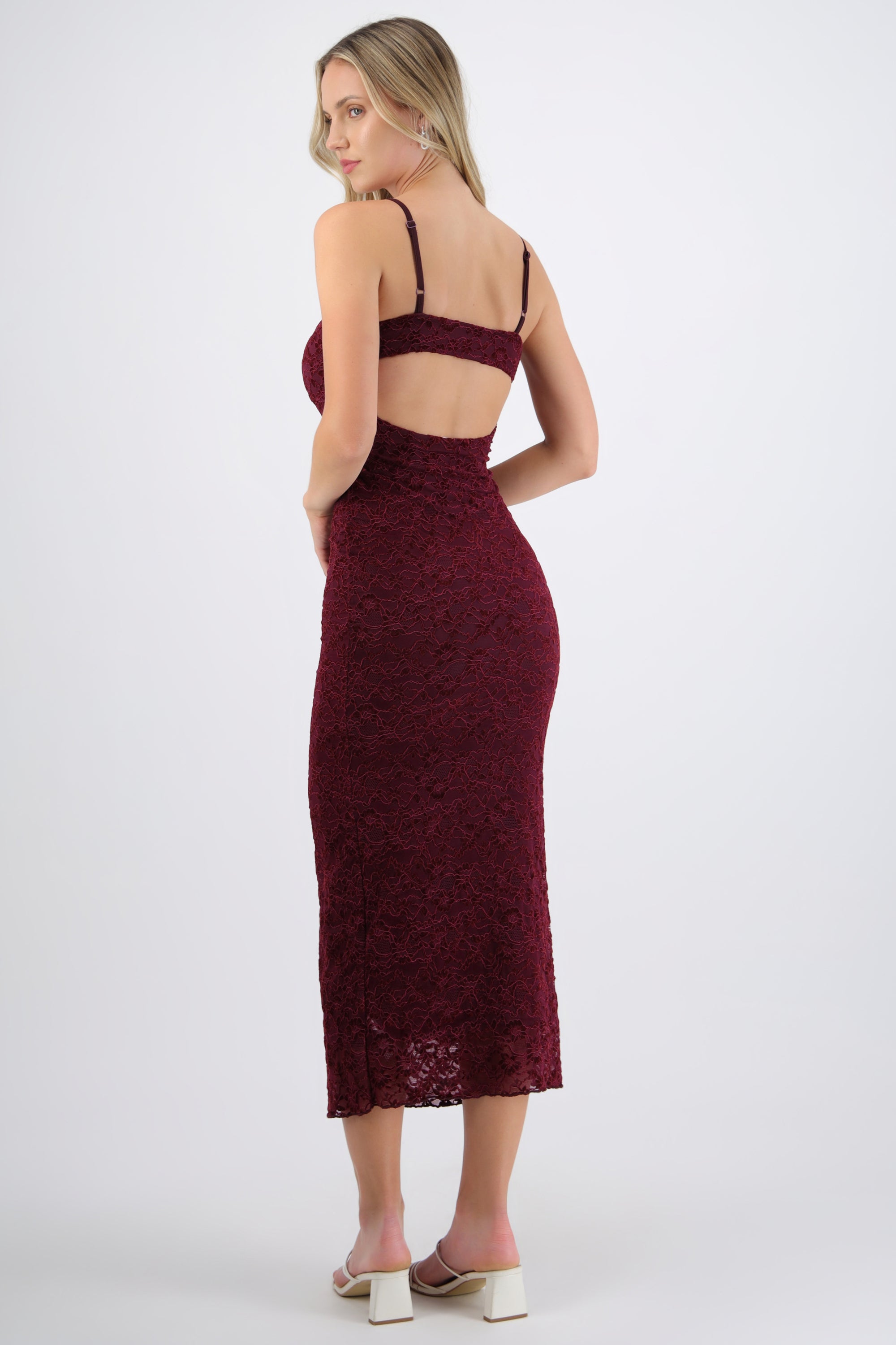 Vestido maxi encaje liso