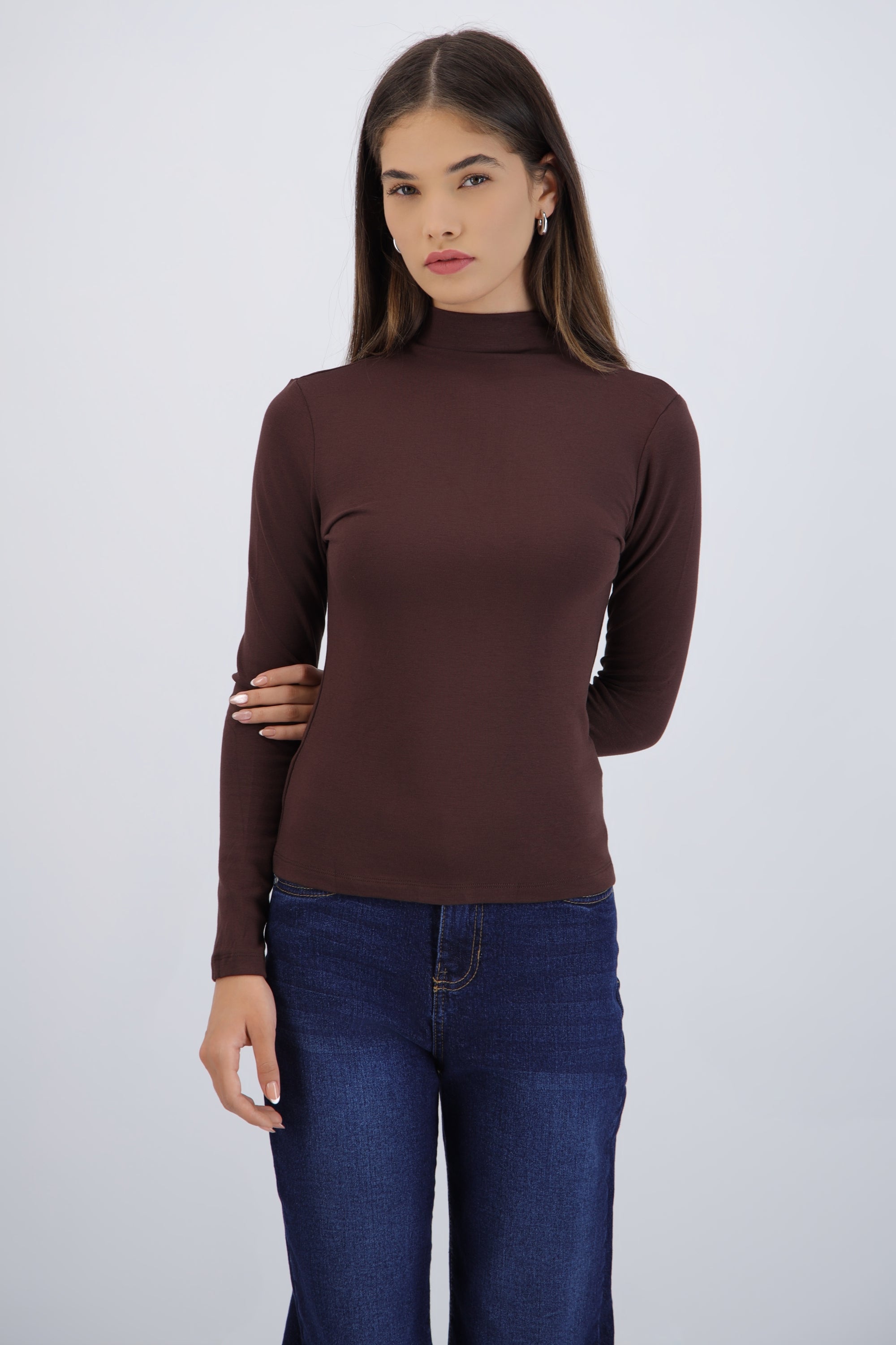 Top manga larga cuello alto