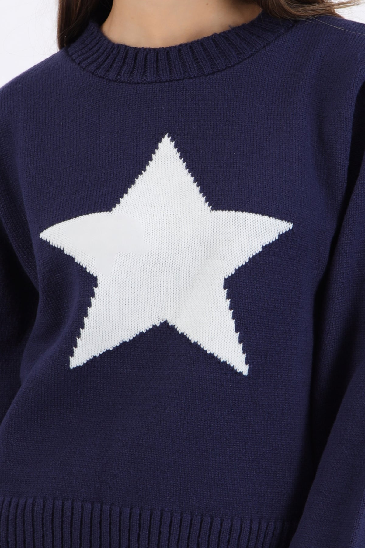 Suéter cuello redondo AZUL MARINO