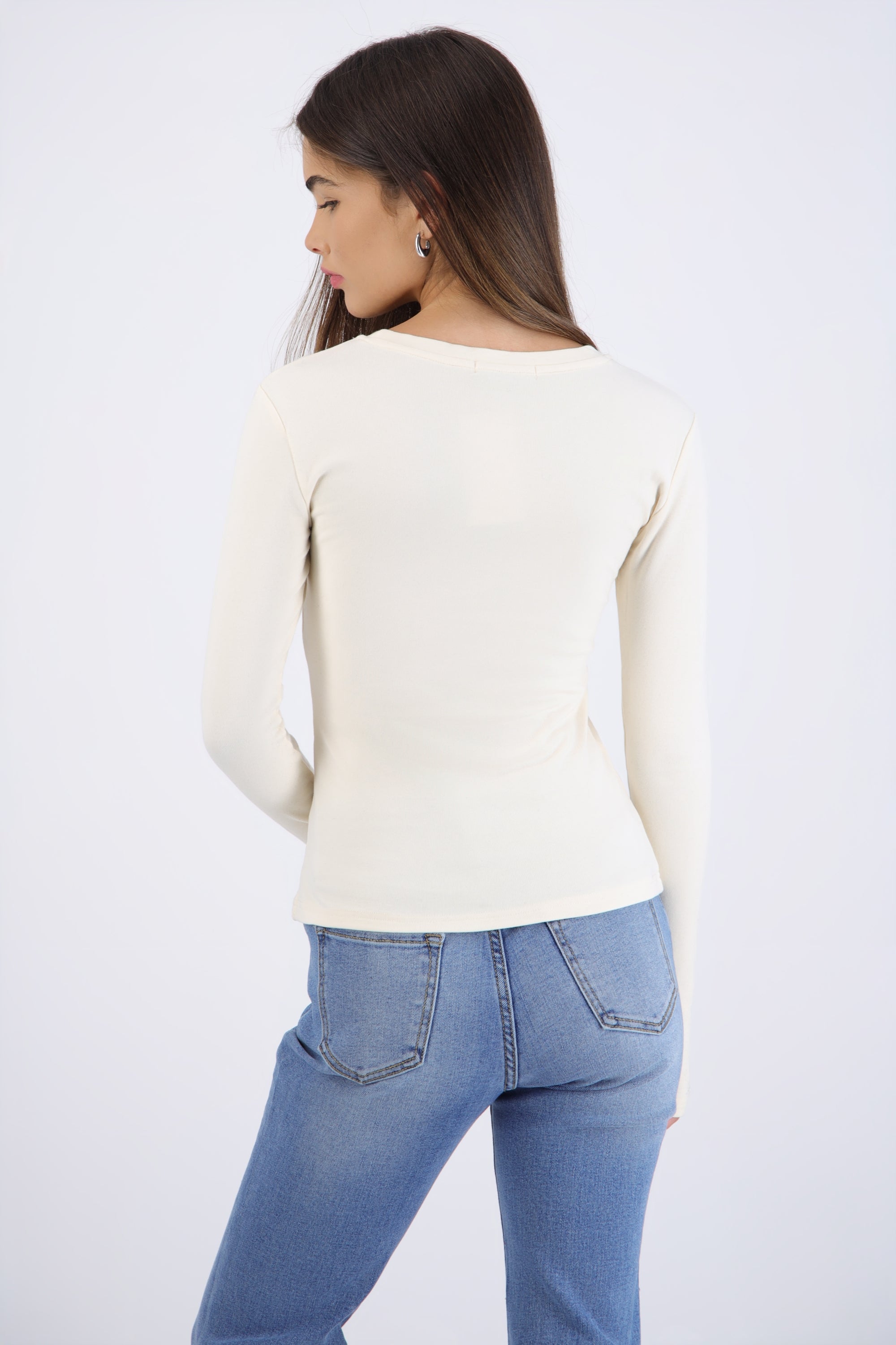 Top manga larga cuello redondo CREMA