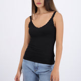 Top tirantes detalle encaje