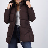 Puffer larga detalle gorro peluche