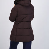 Puffer larga detalle gorro peluche