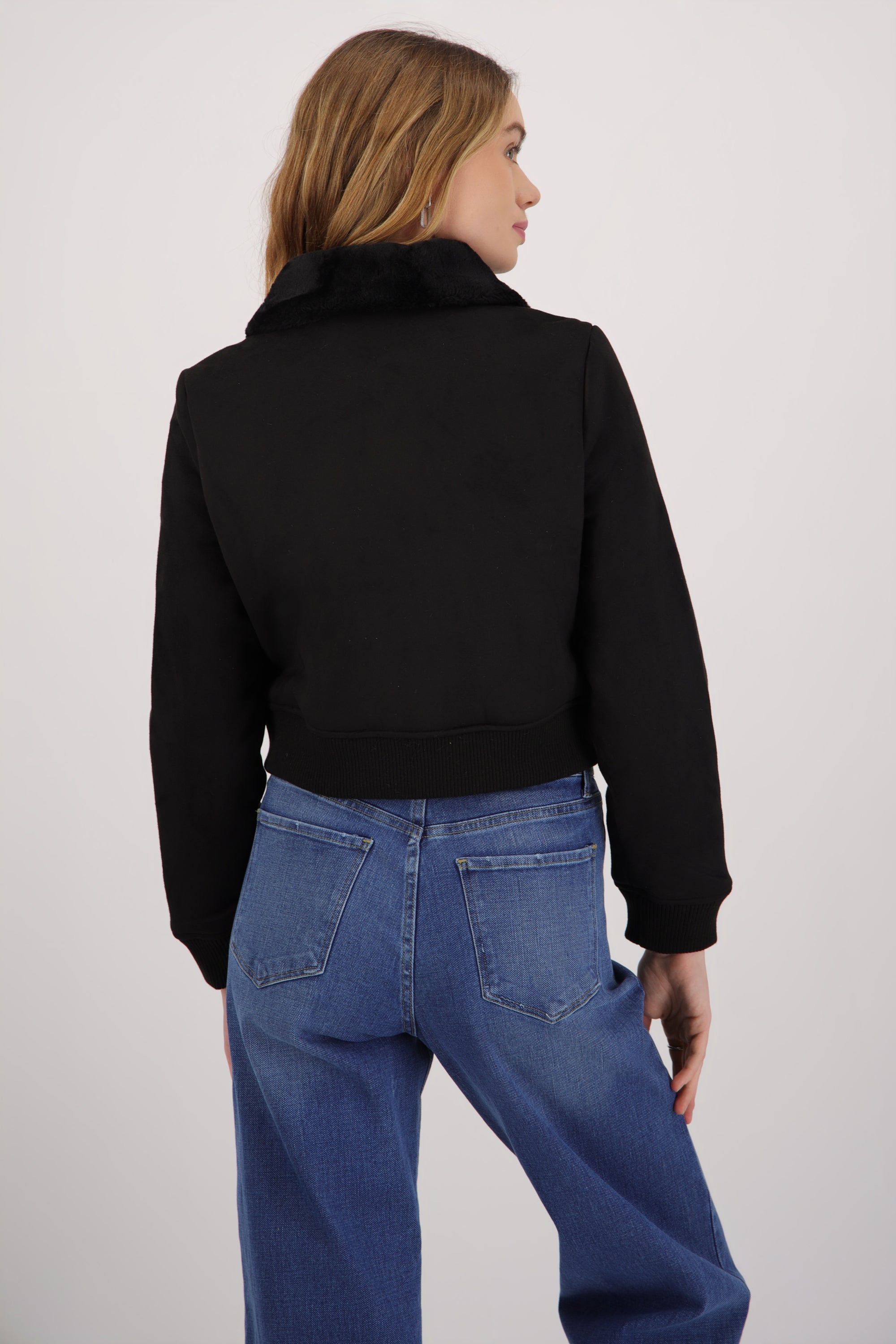 Bomber detalle peluche NEGRO