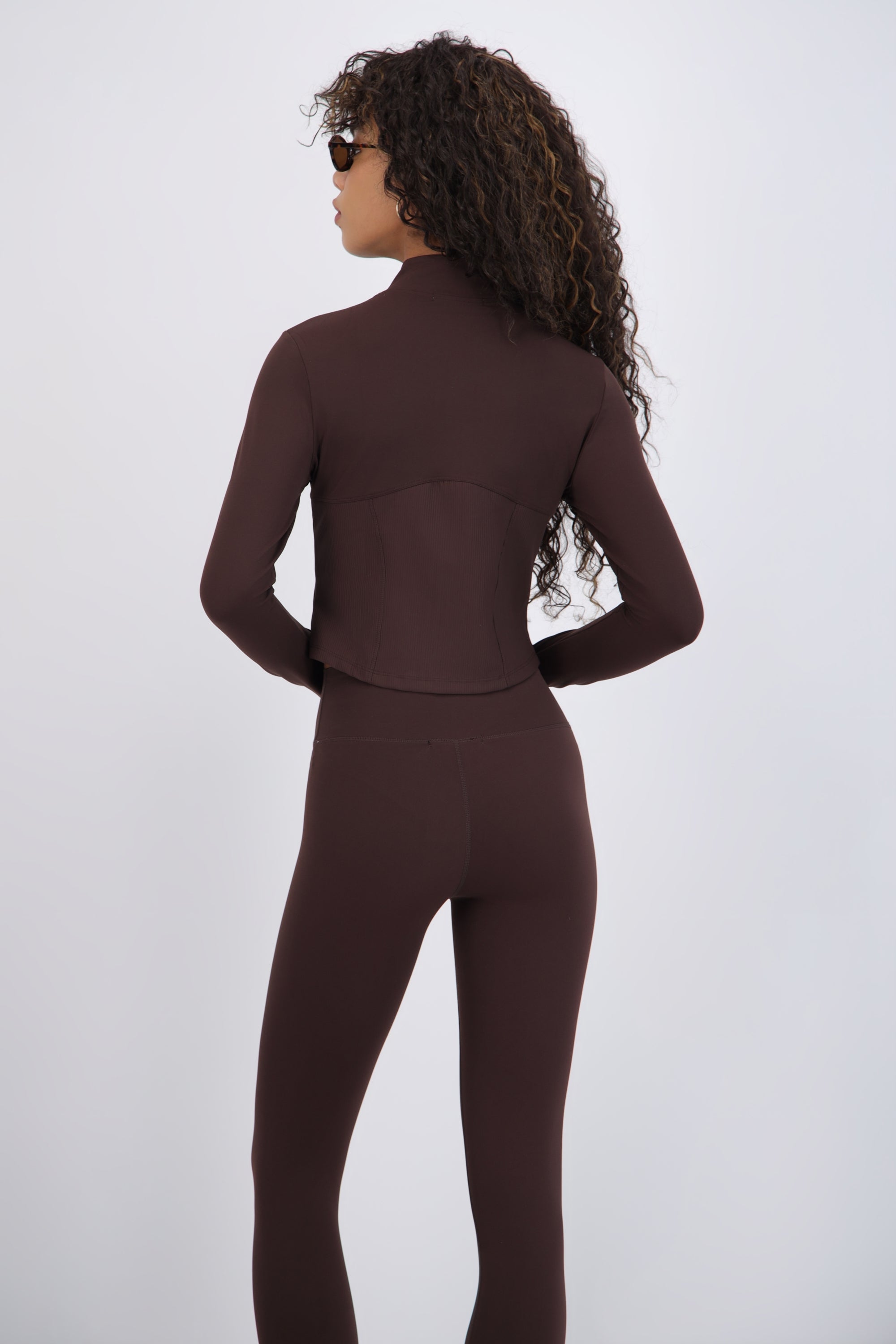 Chamarra deportiva lisa