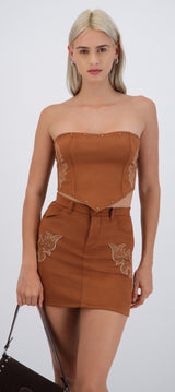 Top crop detalle bordados