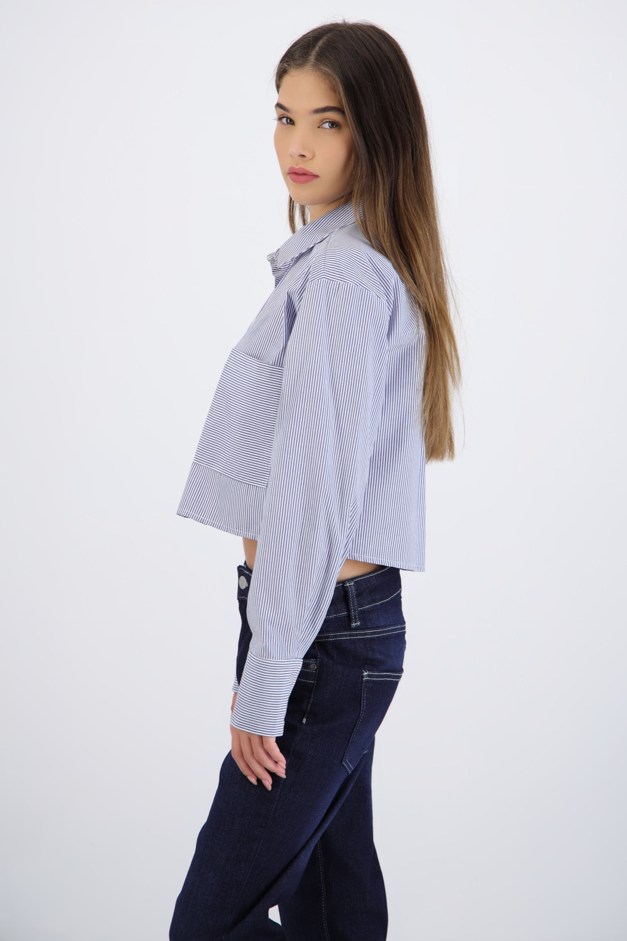 Camisa crop rayada