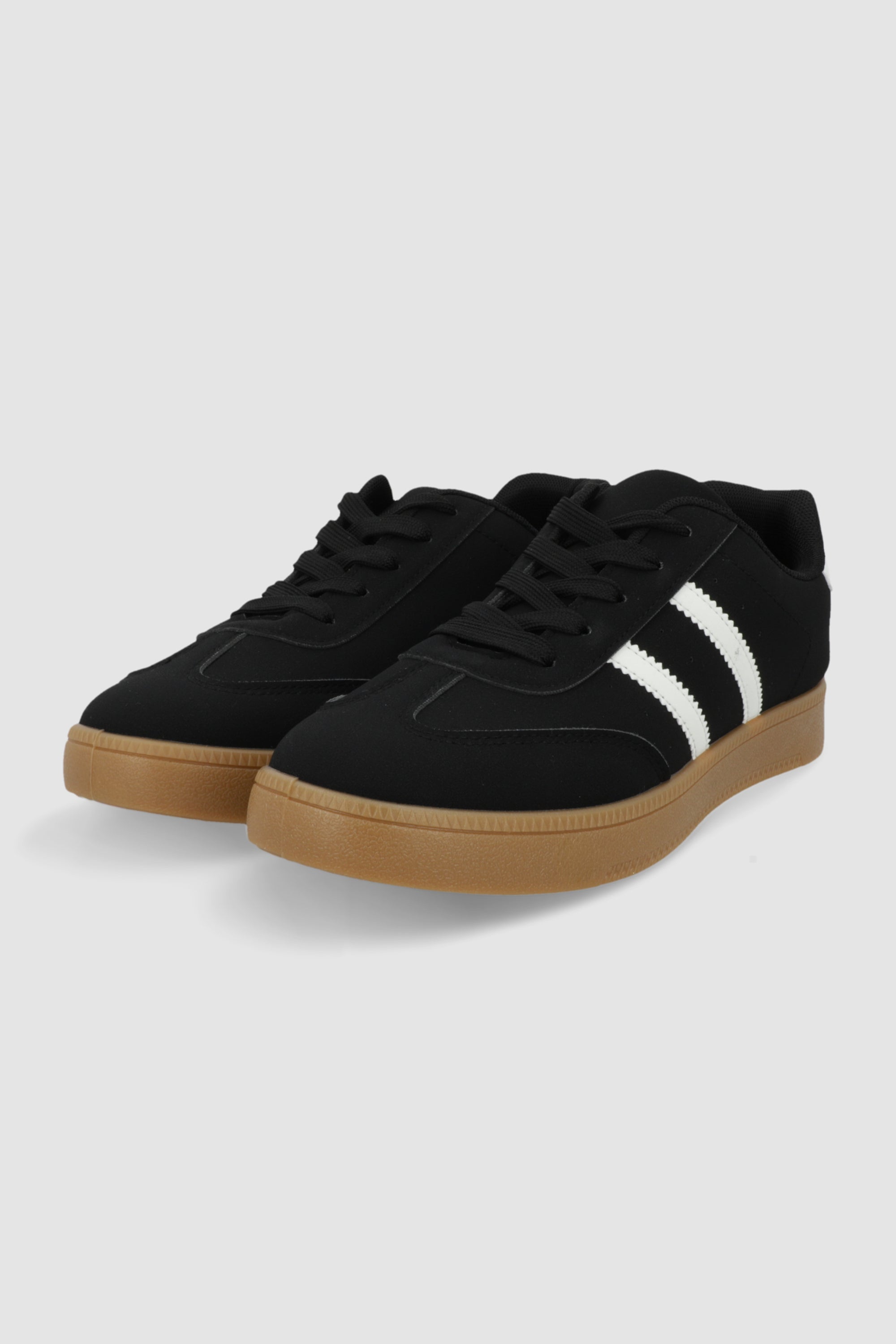 Tenis casual rayas puntera suede NEGRO