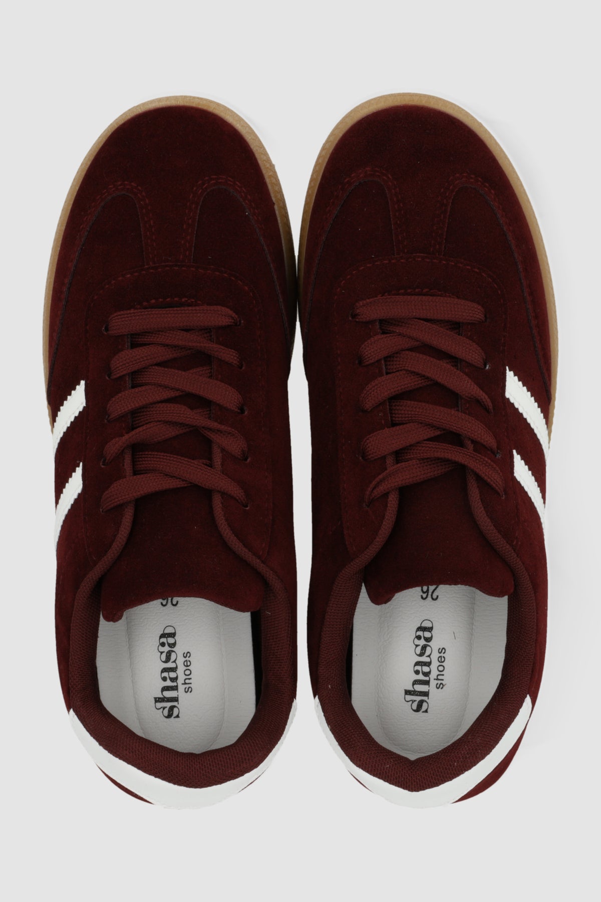 Tenis casual rayas puntera suede VINO