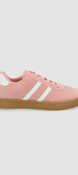 Tenis casual rayas puntera suede