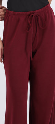 Pantalón amplio detalle jareta