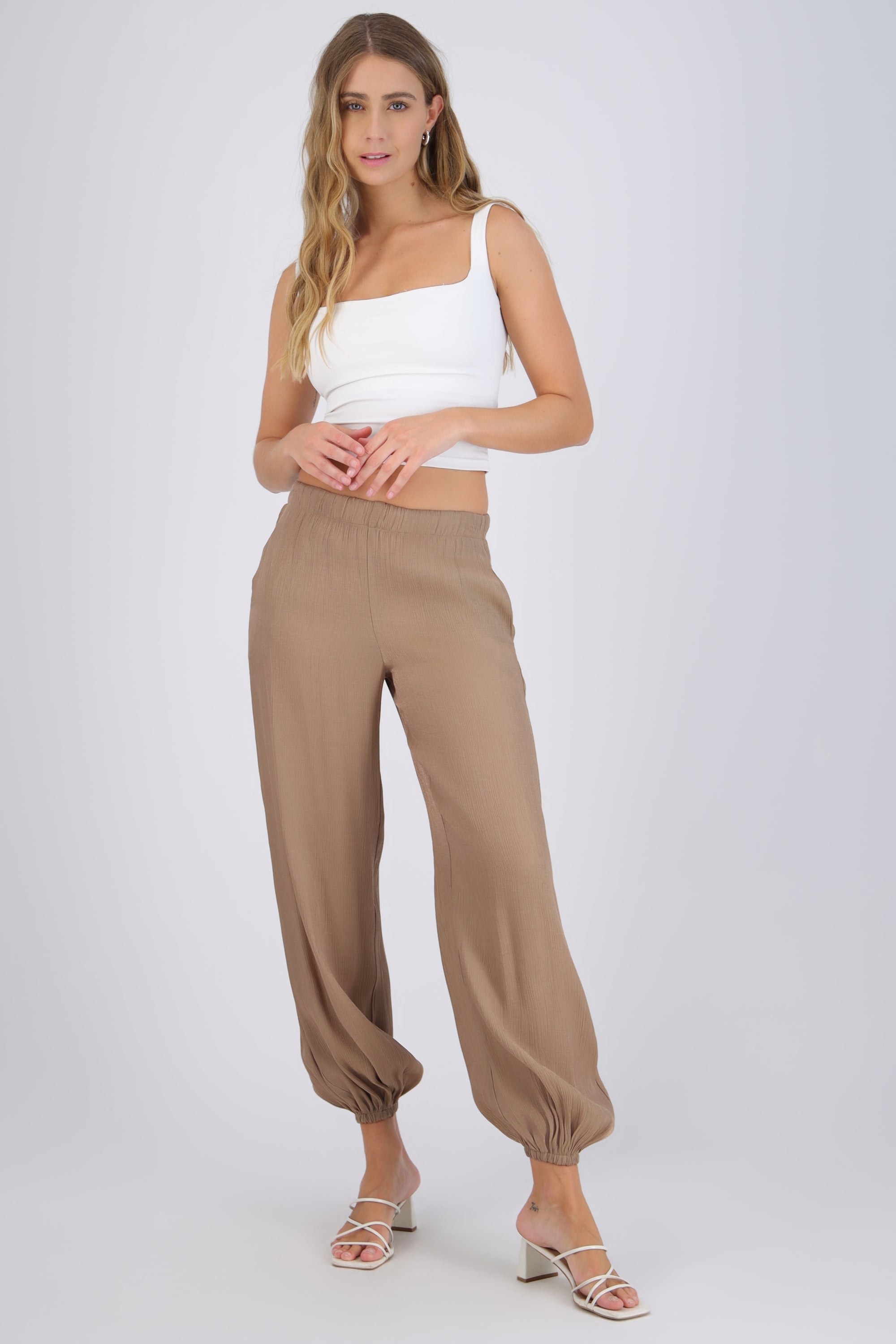 Pantalón globo detalle jareta