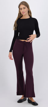Pantalón flare tejido detalle jareta
