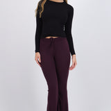 Pantalón flare tejido detalle jareta