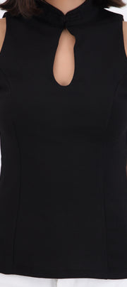 Top escote gota con alamar