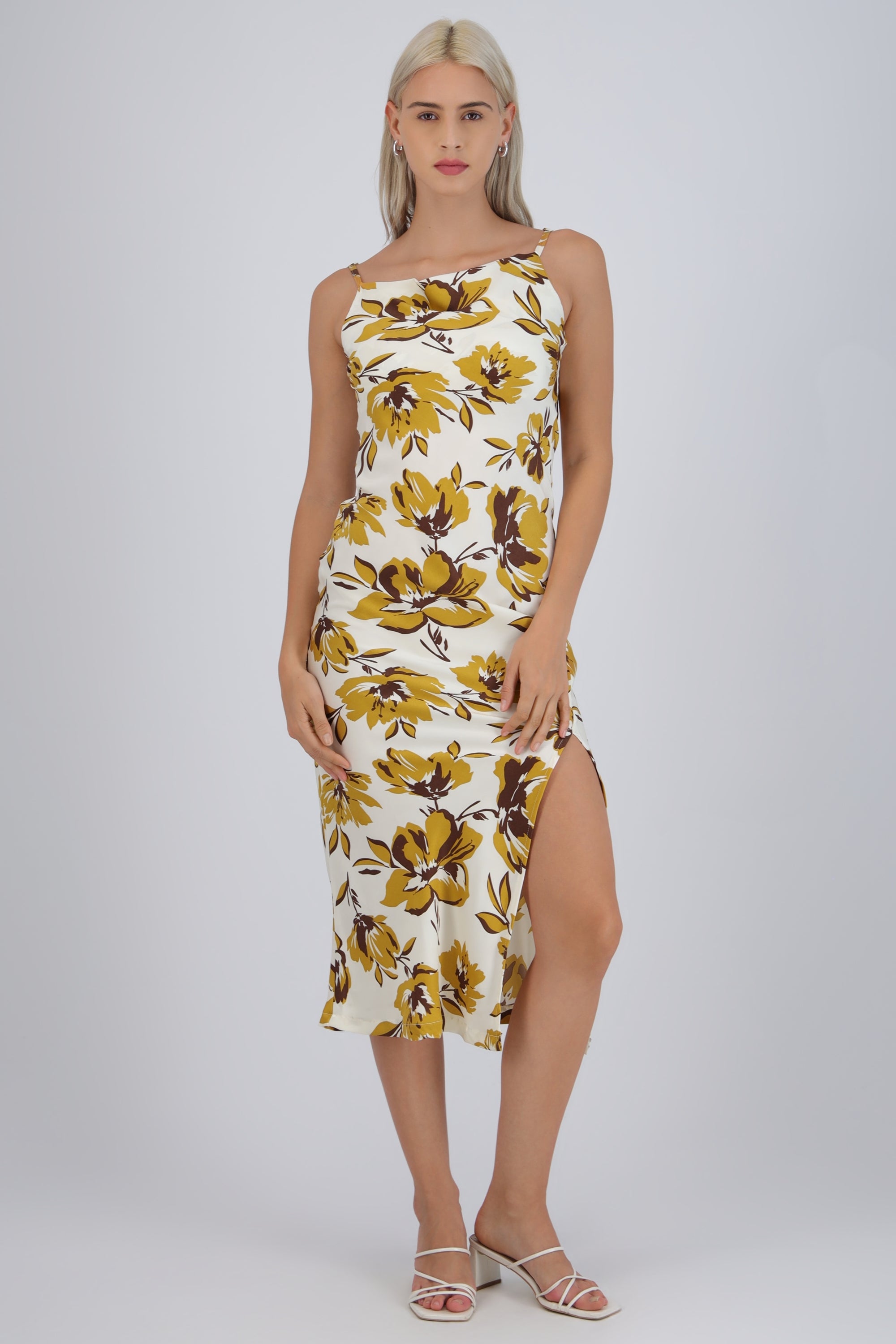 Vestido midi satinado flores