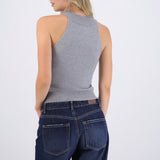 Chalecto halter cuello alto