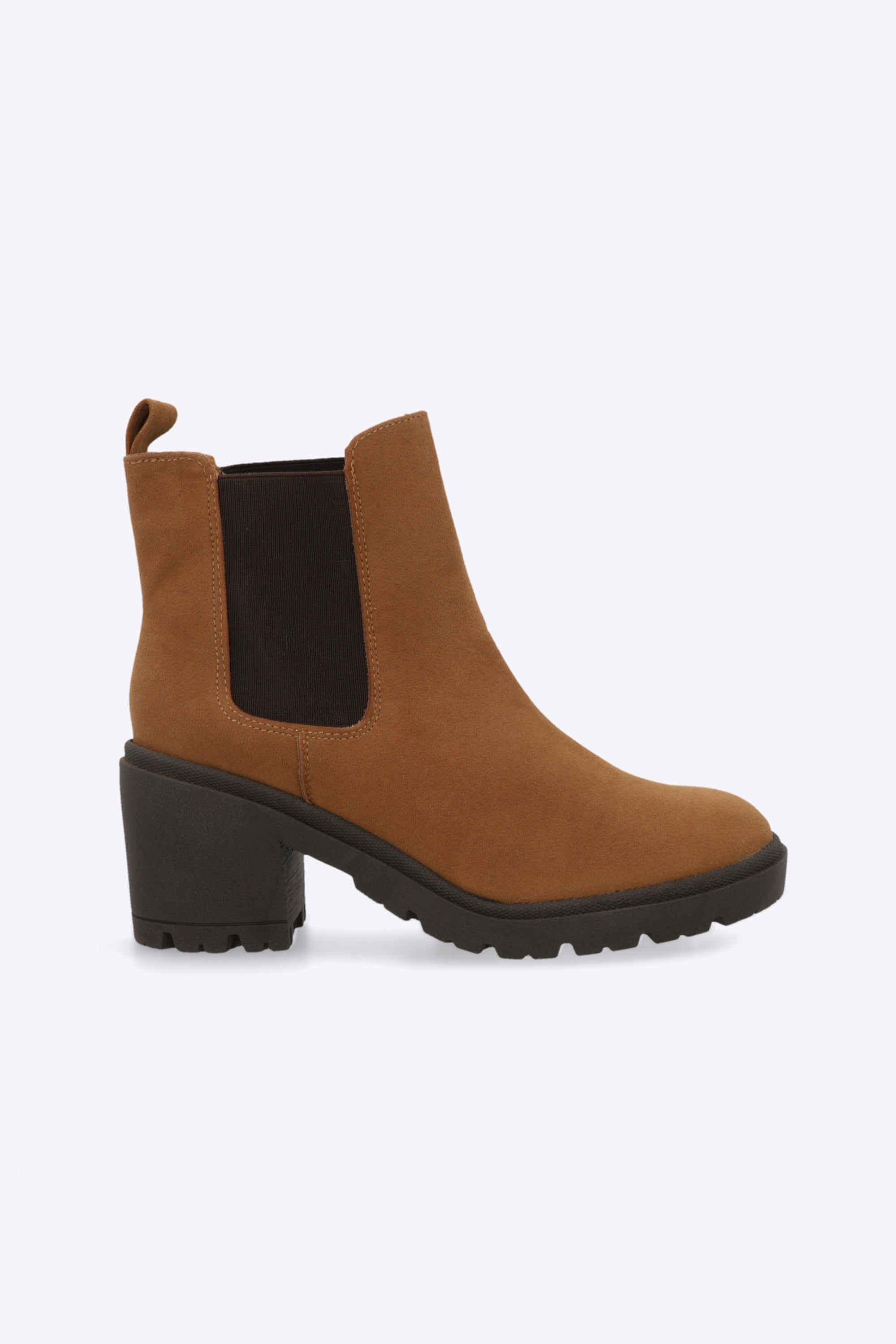Botin chelsea gamucina