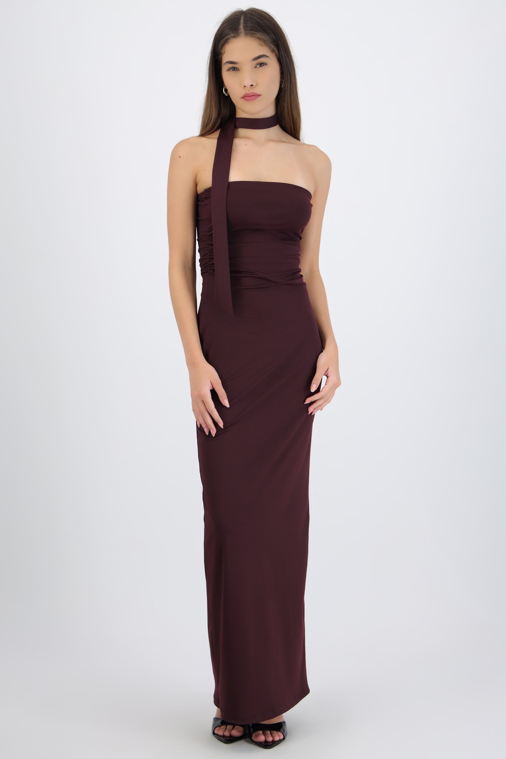 Vestido bodycon detalle envolvente