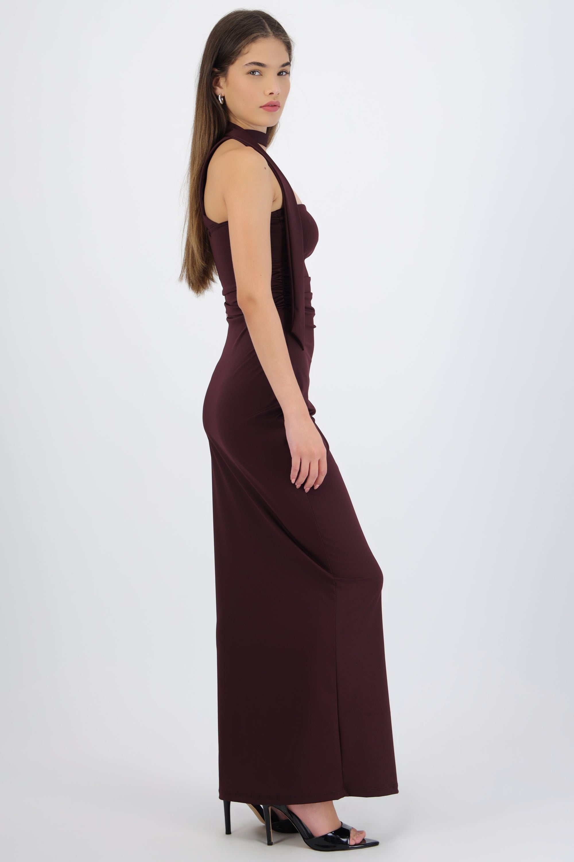 Vestido bodycon detalle envolvente