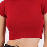 Top manga corta cuello alto básico